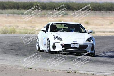 media/Sep-15-2024-Speed Ventures (Sun) [[7a54f7ed2f]]/Yellow Group/Session 1 (Outside Grapevine)/